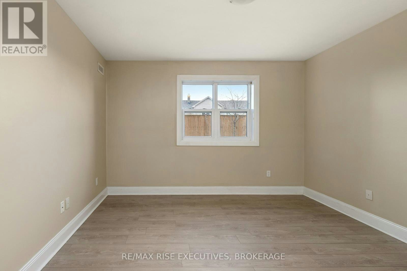 515-539 Armstrong Road, Kingston, ON, K7M 0C6 - 24