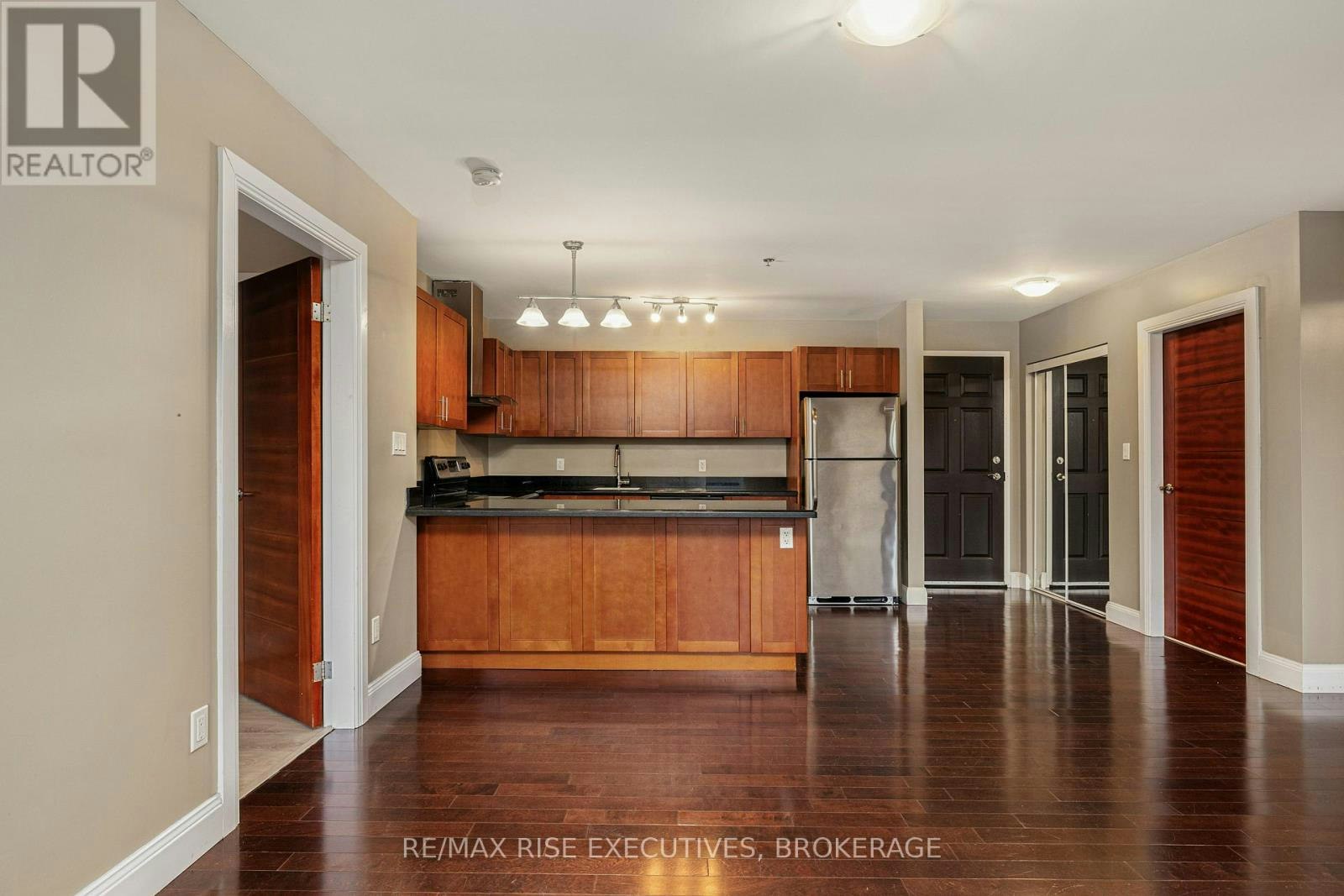 515-539 Armstrong Road, Kingston, ON, K7M 0C6 - 7