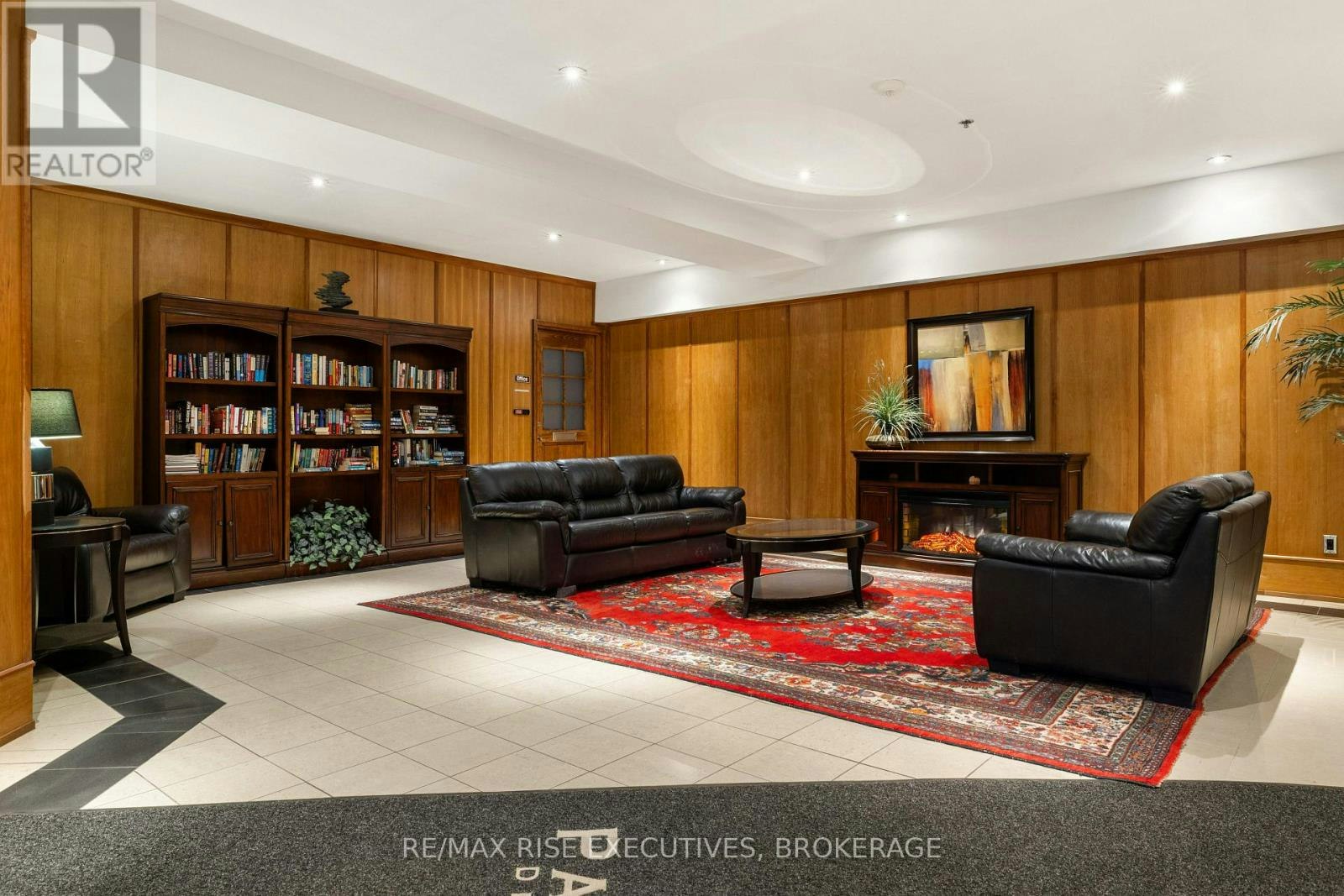 515-539 Armstrong Road, Kingston, ON, K7M 0C6 - 33
