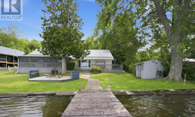 40 Riverview Drive