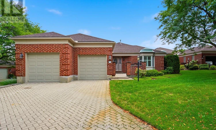 8-60 Rosecliffe Crescent