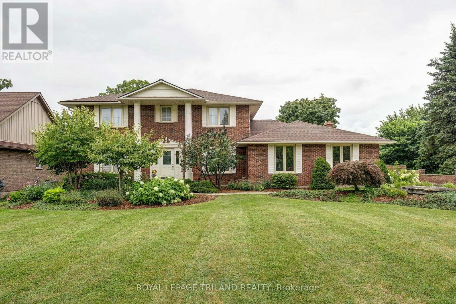 158 Centennial Avenue, Port Stanley, ON, N5R 5B2