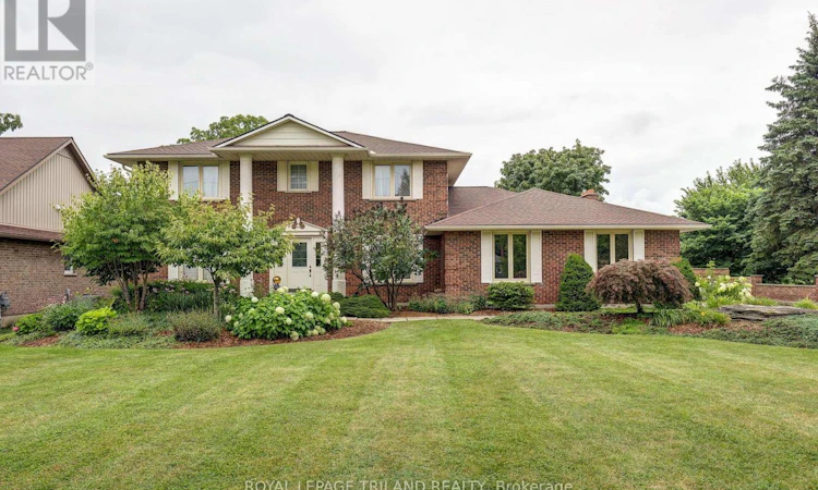 158 Centennial Avenue