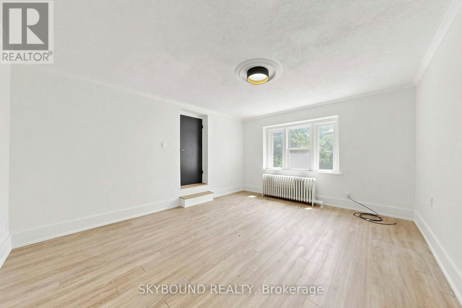 15-1165 Kingston Road, Toronto, ON, M1N 1P2