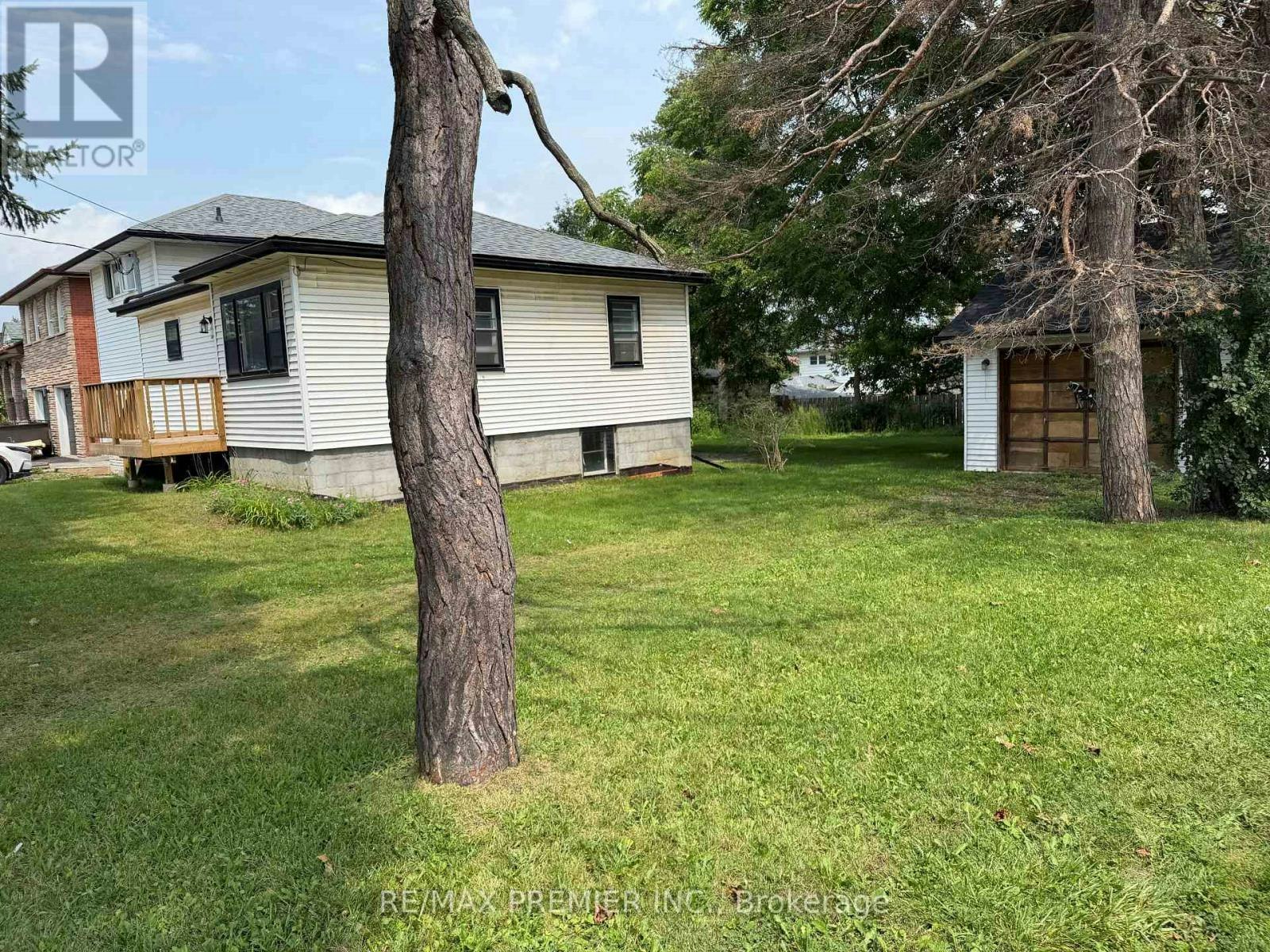 277 Gibbons Street, Oshawa, ON, L1J 4Y5