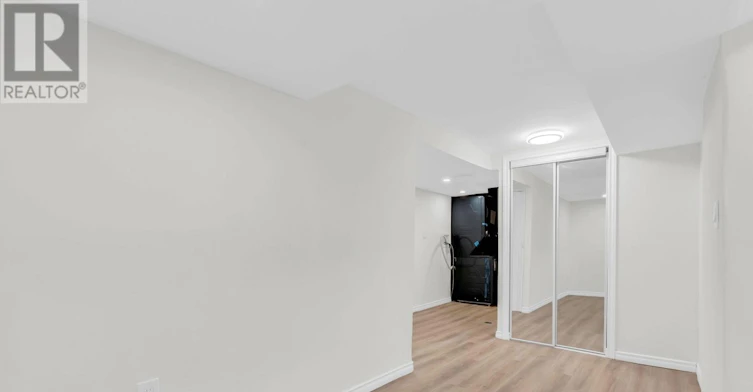 1398 Rebecca Street, Oakville, ON, L6L 1Z5 - 9