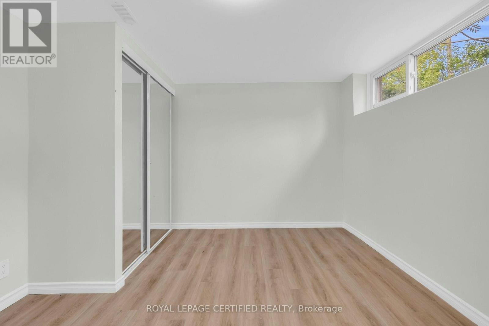 1398 Rebecca Street, Oakville, ON, L6L 1Z5 - 12