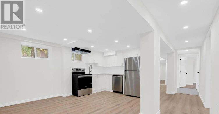 1398 Rebecca Street, Oakville, ON, L6L 1Z5 - 6