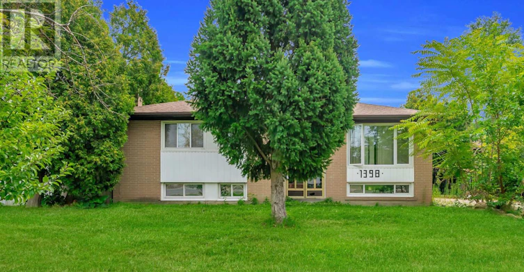 1398 Rebecca Street, Oakville, ON, L6L 1Z5 - 3