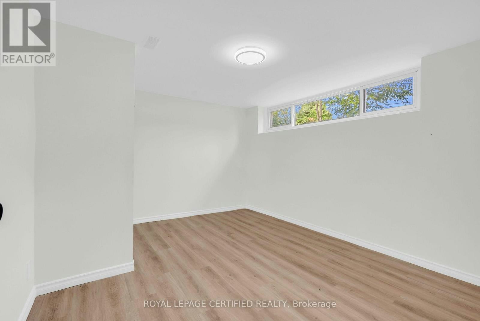 1398 Rebecca Street, Oakville, ON, L6L 1Z5 - 11