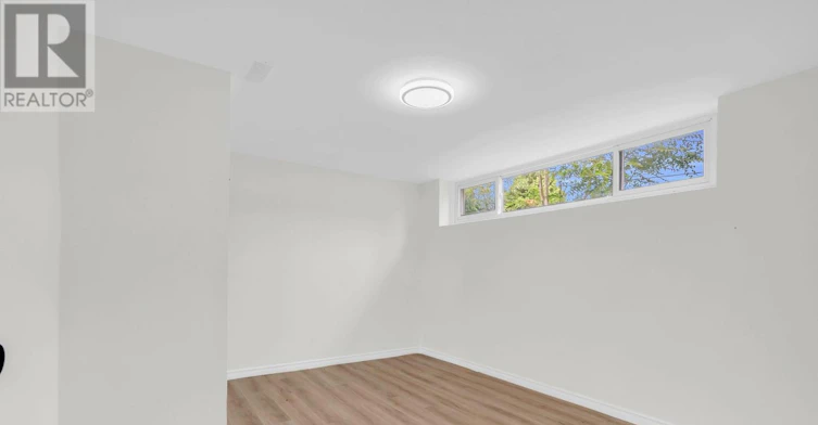 1398 Rebecca Street, Oakville, ON, L6L 1Z5 - 11