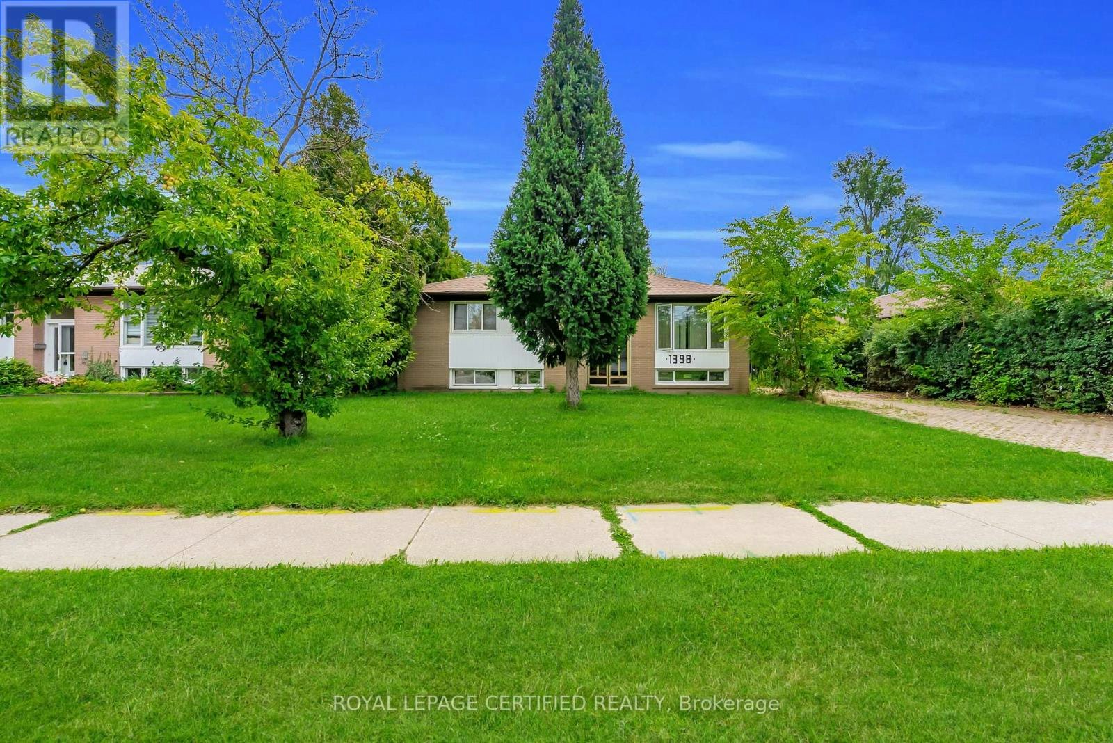 1398 Rebecca Street, Oakville, ON, L6L 1Z5 - 2