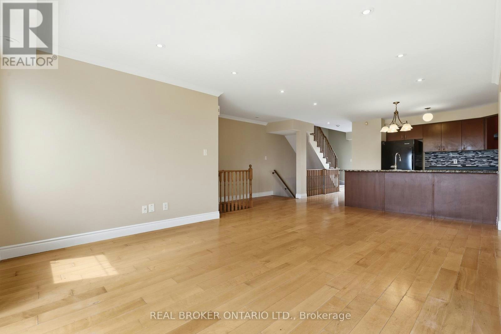 3985 Eglinton Avenue W, Mississauga, ON, L5M 0E5 - 12