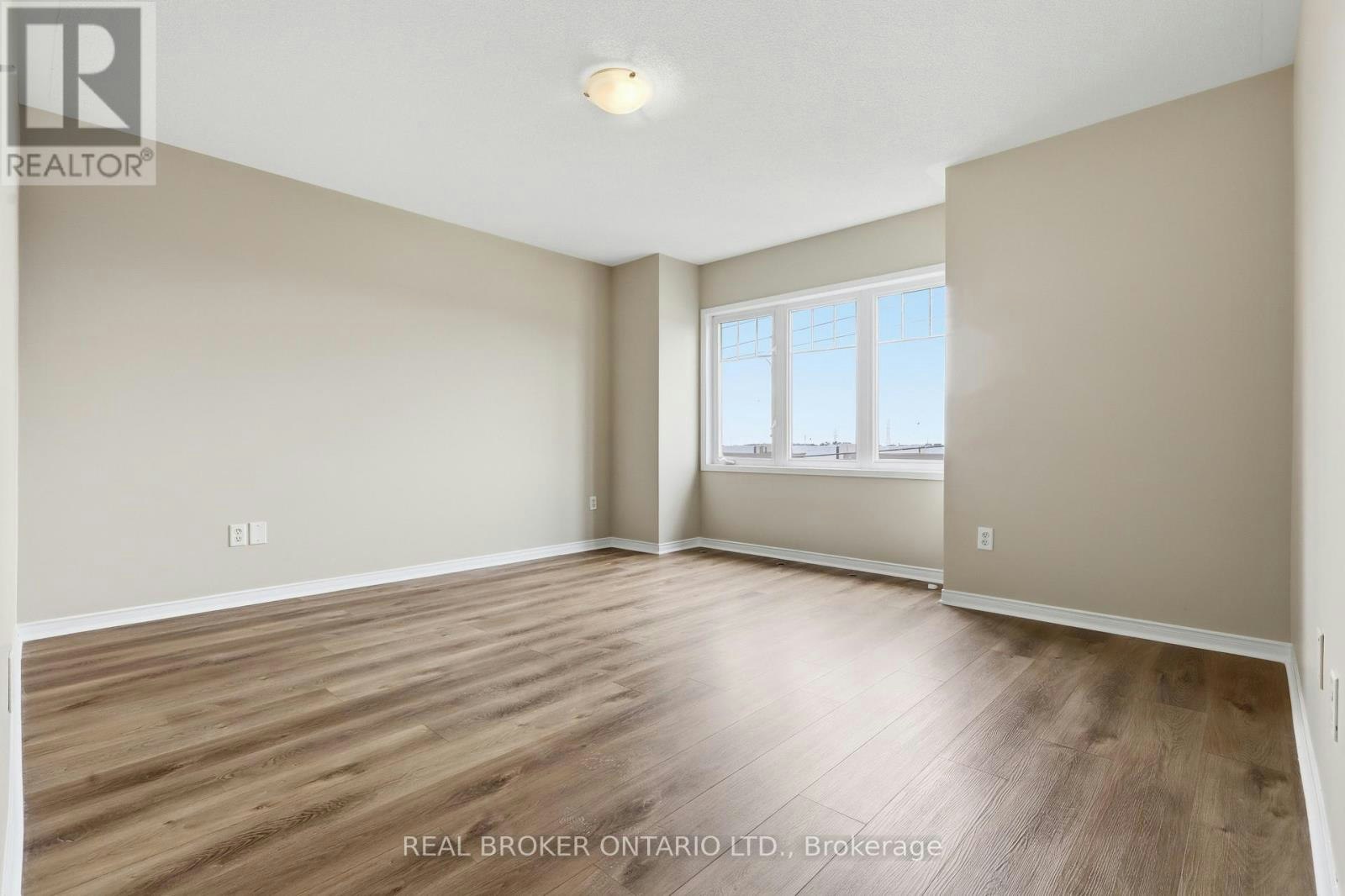 3985 Eglinton Avenue W, Mississauga, ON, L5M 0E5 - 7