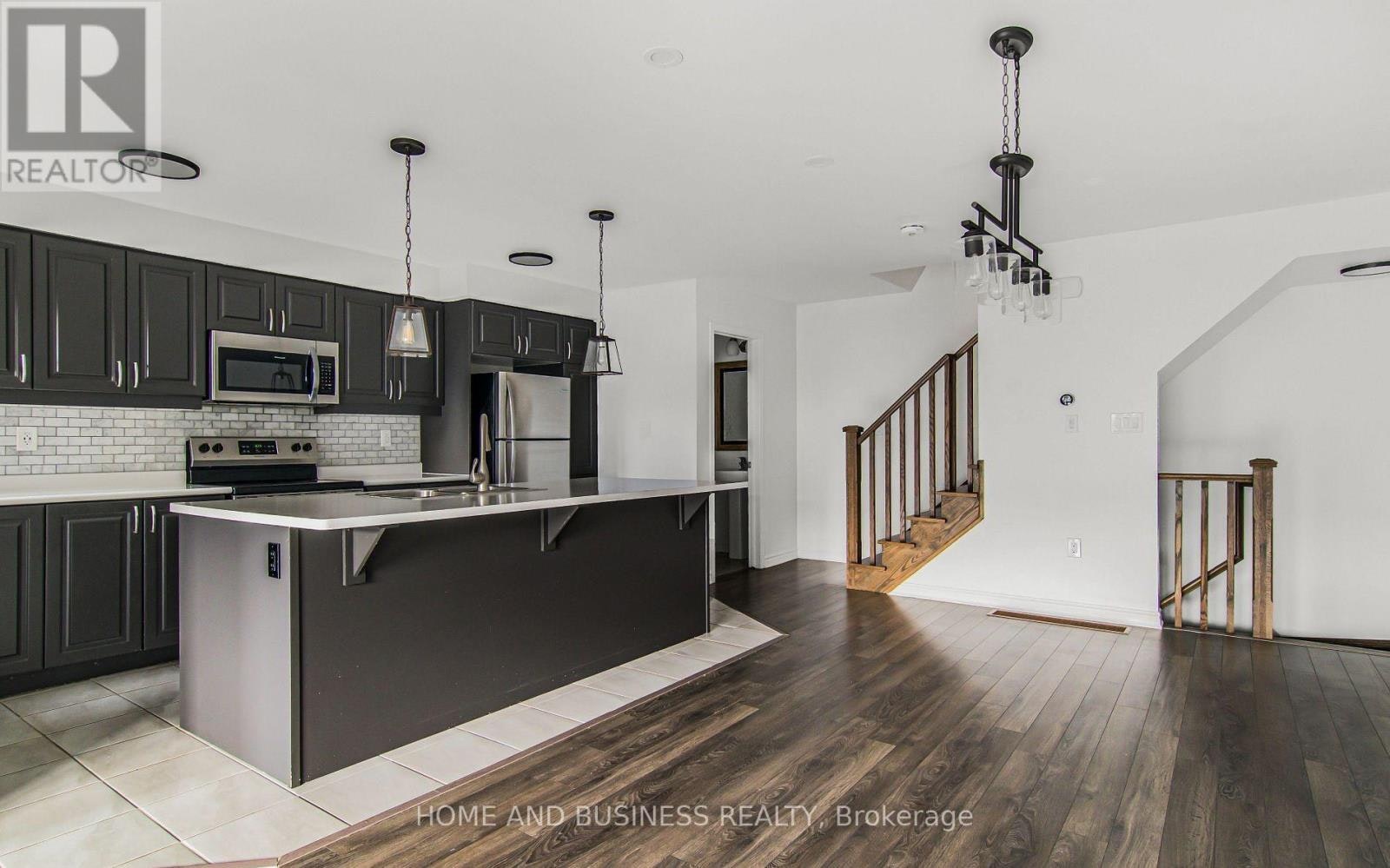 1135 Duignan Crescent, Milton, ON, L9E 1C3 - 8