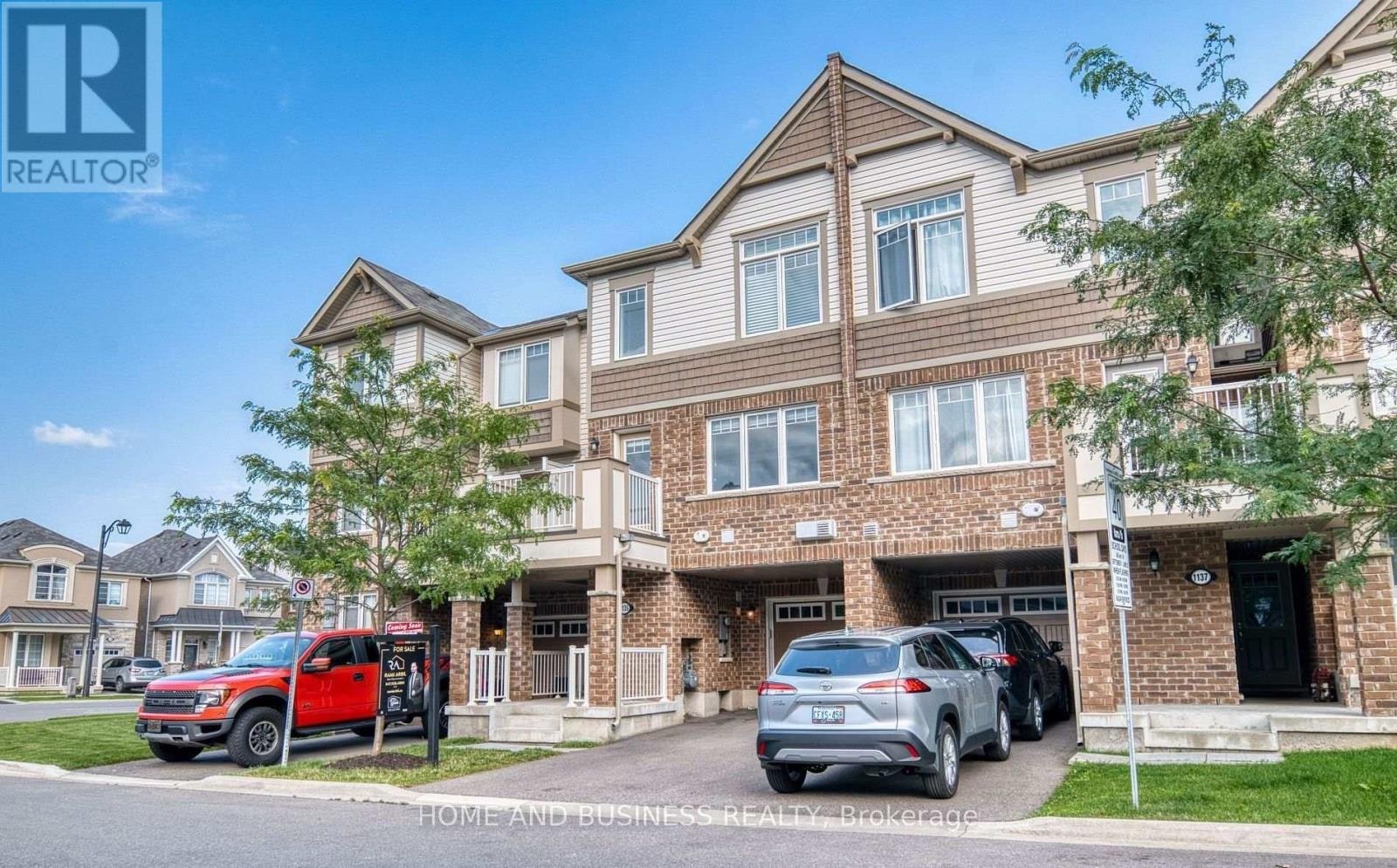 1135 Duignan Crescent, Milton, ON, L9E 1C3