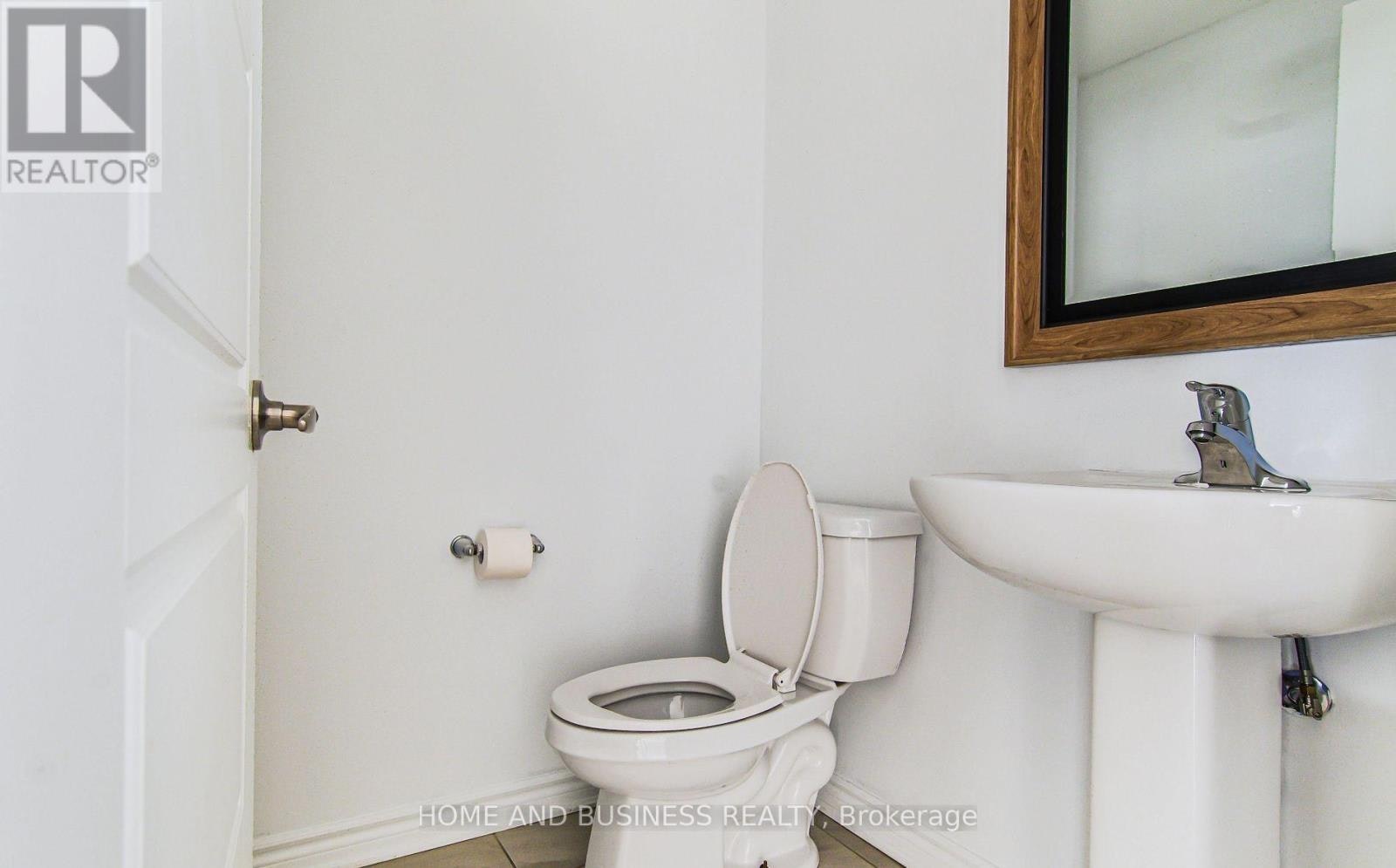1135 Duignan Crescent, Milton, ON, L9E 1C3 - 12