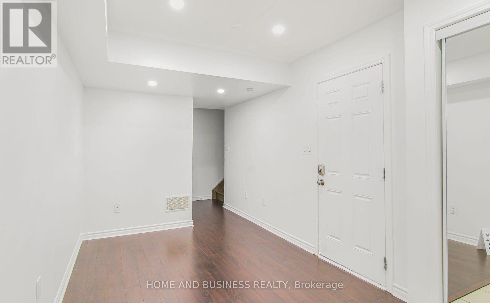 1135 Duignan Crescent, Milton, ON, L9E 1C3 - 22