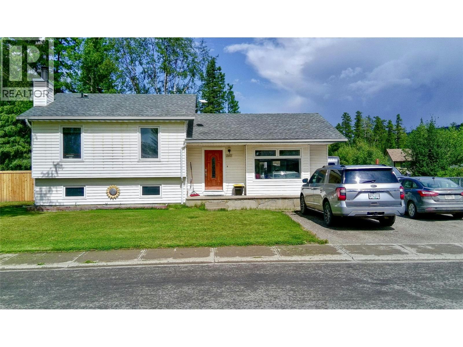 143 Bergeron Drive, Tumbler Ridge, BC, V0C 2W0