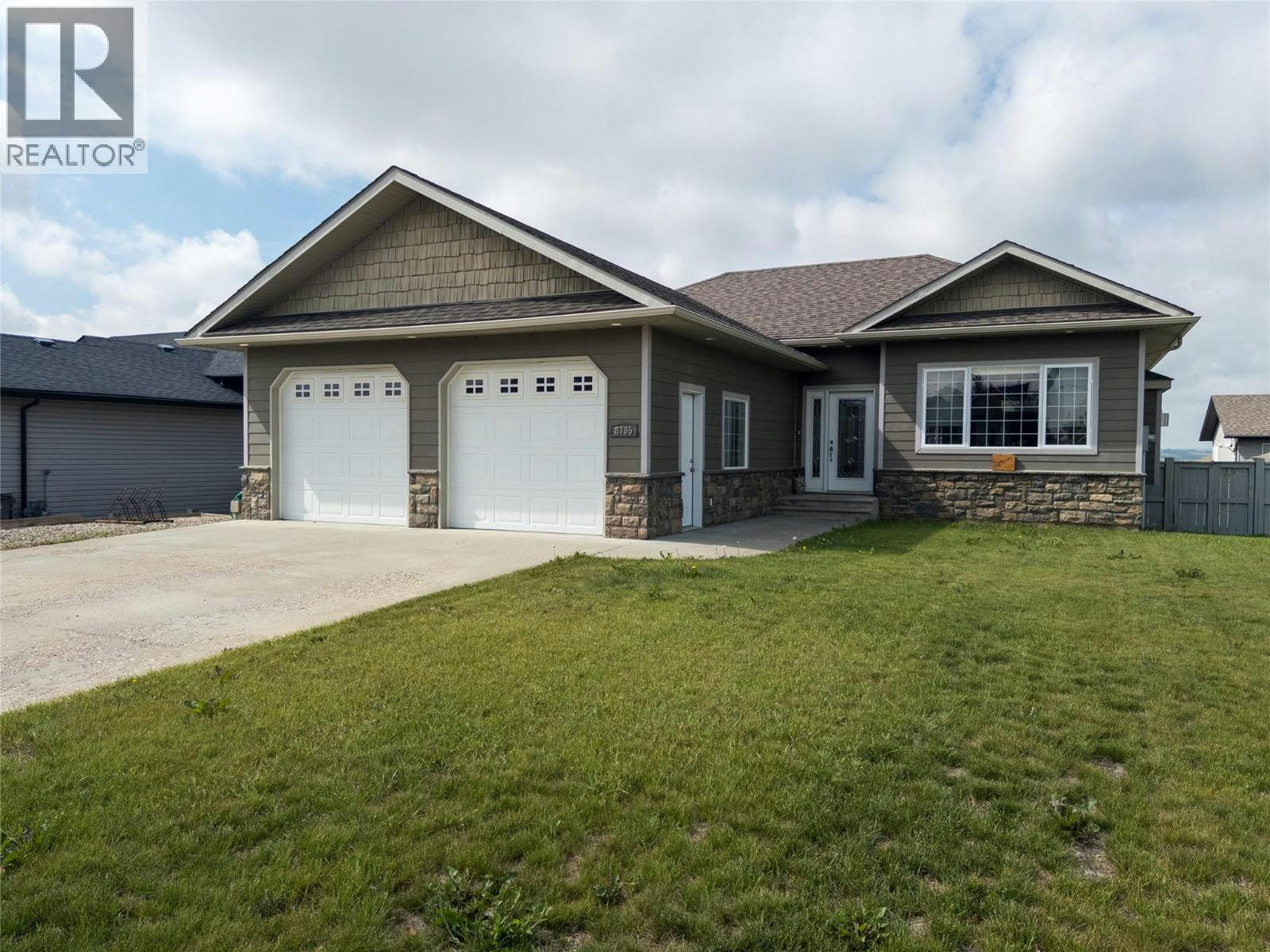 8705 18 Street, Dawson Creek, BC, V1G 0B3