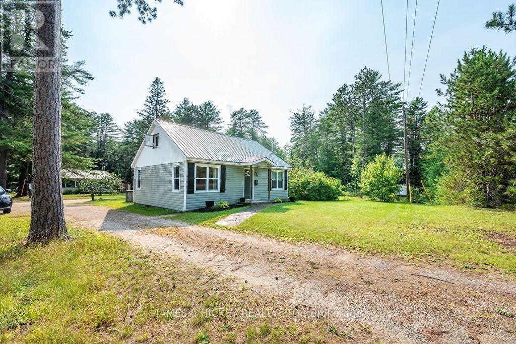 35723 17 Highway Highway, Laurentian Hills, ON, K0J 1P0