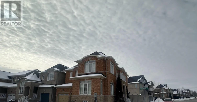 29 Gamble Drive, Ajax, ON, L1Z 0G8 - 2