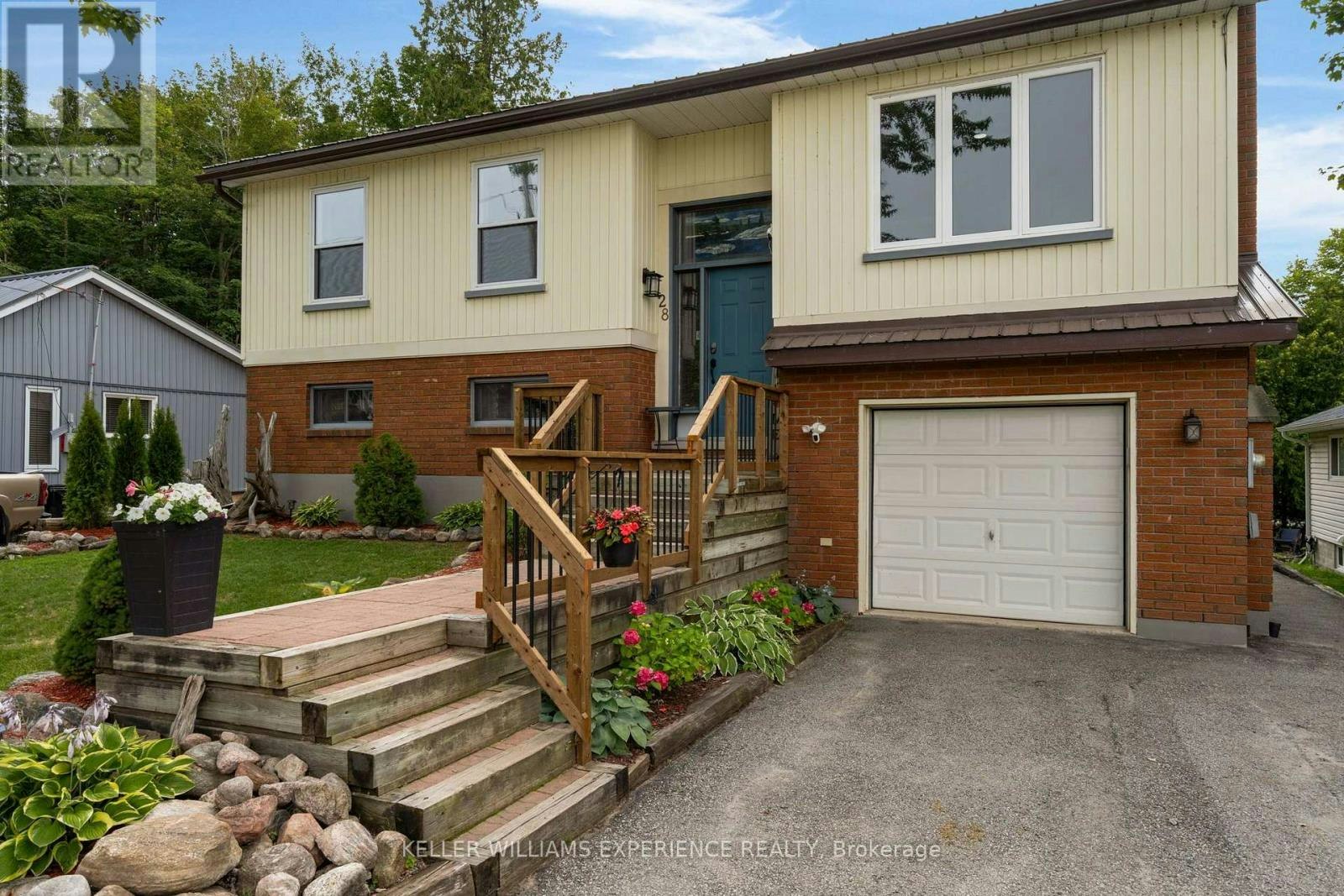 28 Park Street, Tay, ON, L0K 2A0