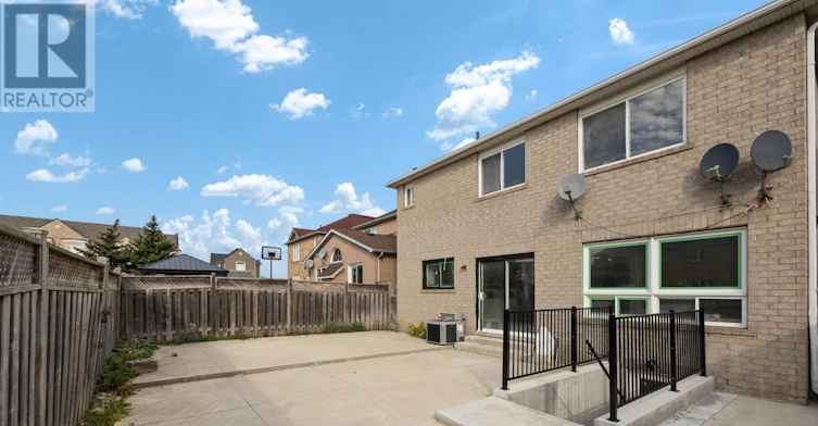 BSMT-206 Sunny Meadow Boulevard, Brampton, ON, L6R 2Y7 - 18