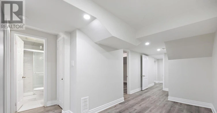 BSMT-206 Sunny Meadow Boulevard, Brampton, ON, L6R 2Y7 - 5