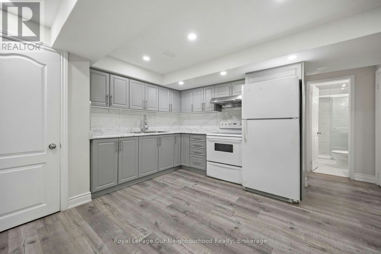 BSMT-206 Sunny Meadow Boulevard, Brampton, ON, L6R 2Y7