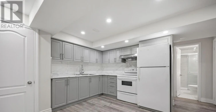 BSMT-206 Sunny Meadow Boulevard, Brampton, ON, L6R 2Y7