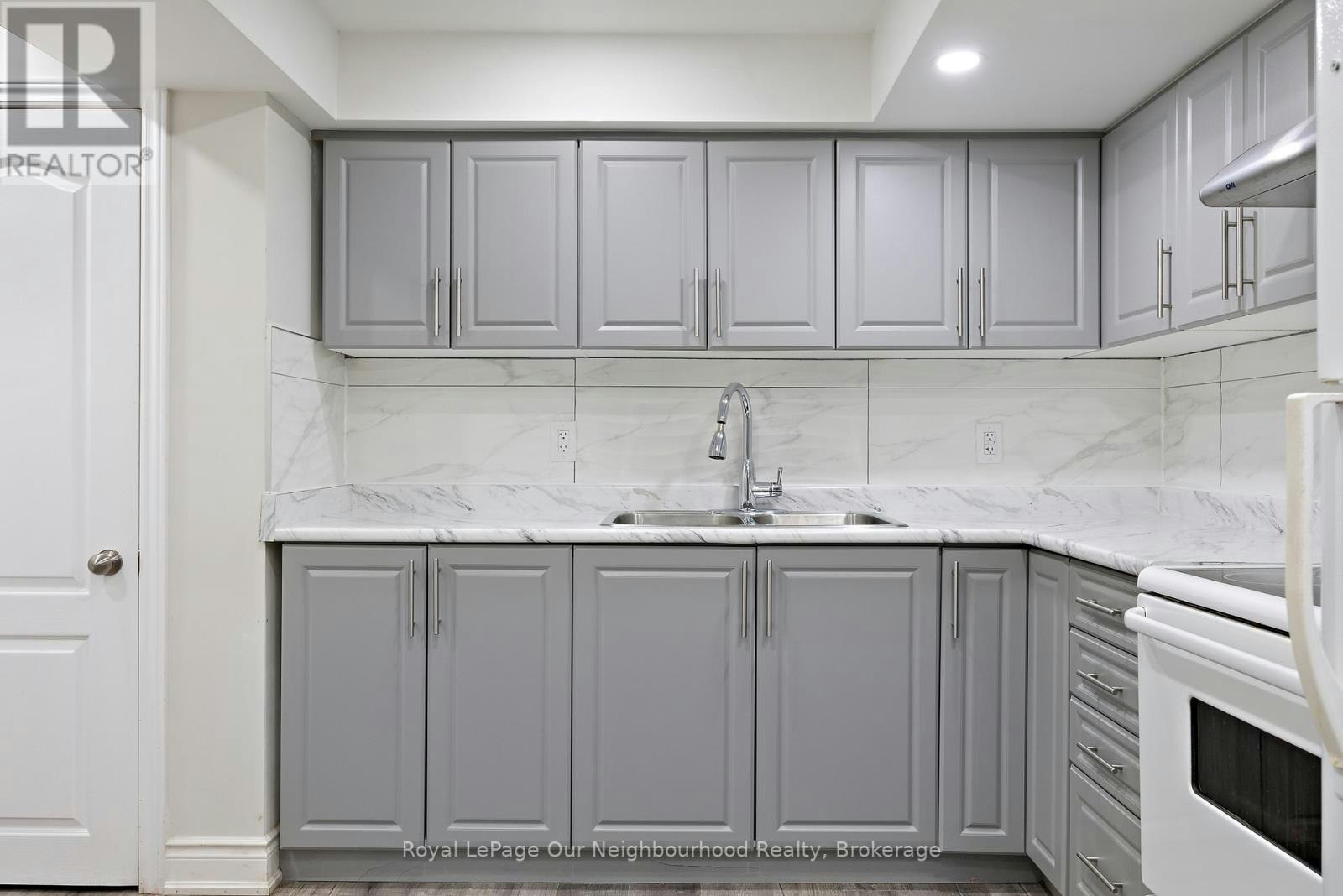 BSMT-206 Sunny Meadow Boulevard, Brampton, ON, L6R 2Y7 - 6
