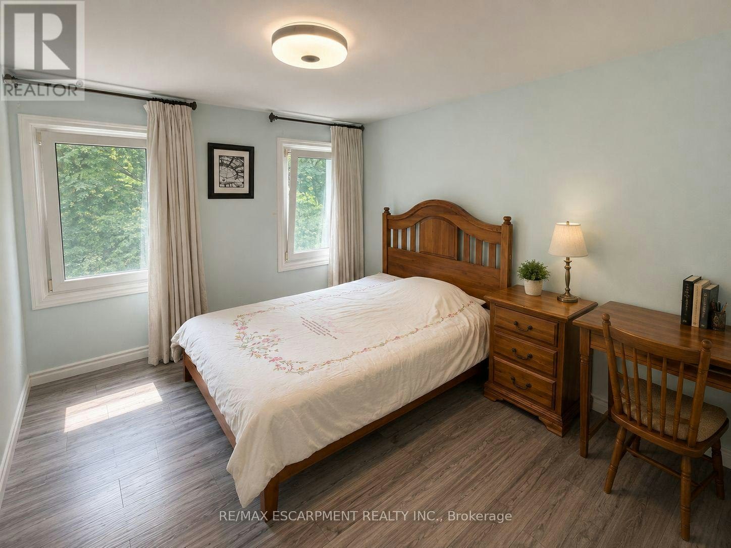 421 Canterbury Crescent, Oakville, ON, L6J 5K8 - 11