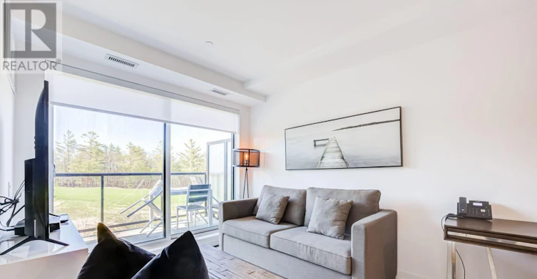 313-120 Carrick Trail, Gravenhurst, ON, P1P 0A2 - 10