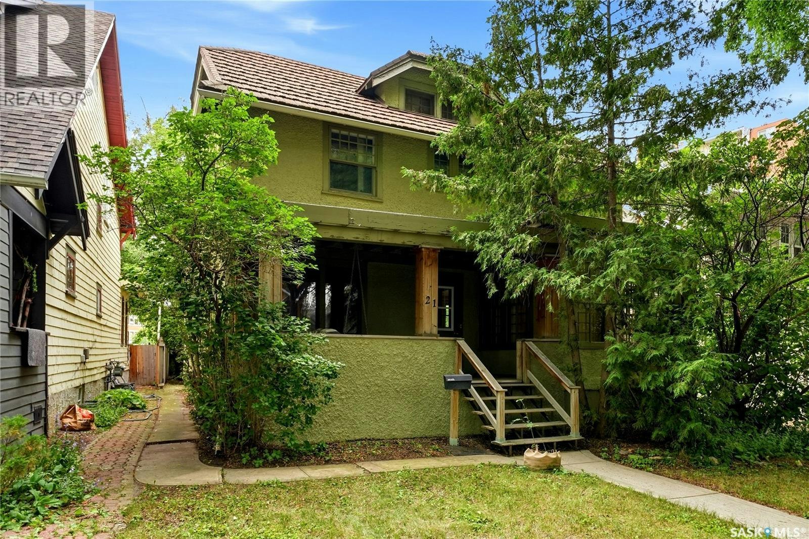 21 Angus Crescent, Regina, SK, S4T 6N1