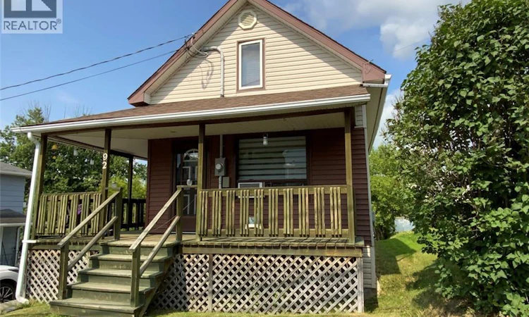 92 Du Pouvoir Road