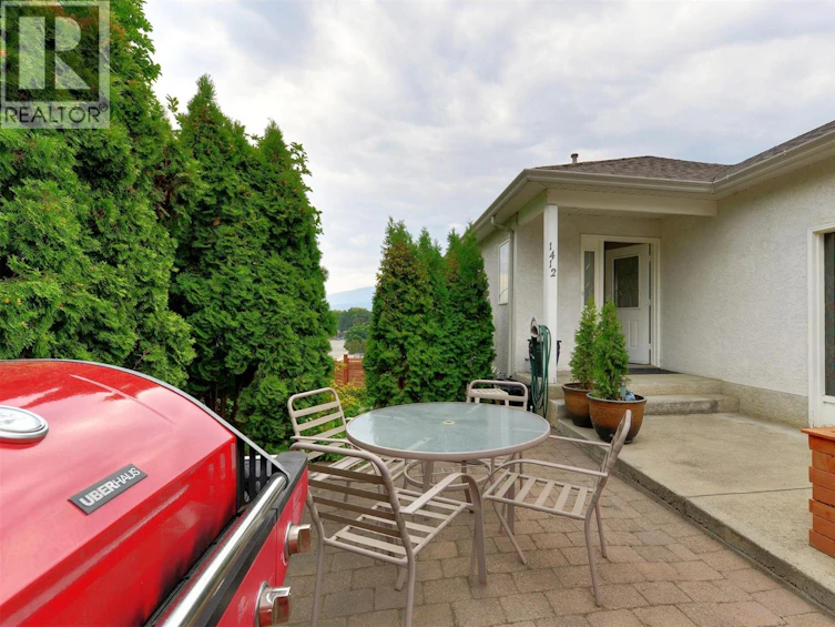1412 Lawrence Avenue, Kelowna, BC, V1Y 6M8 - 18
