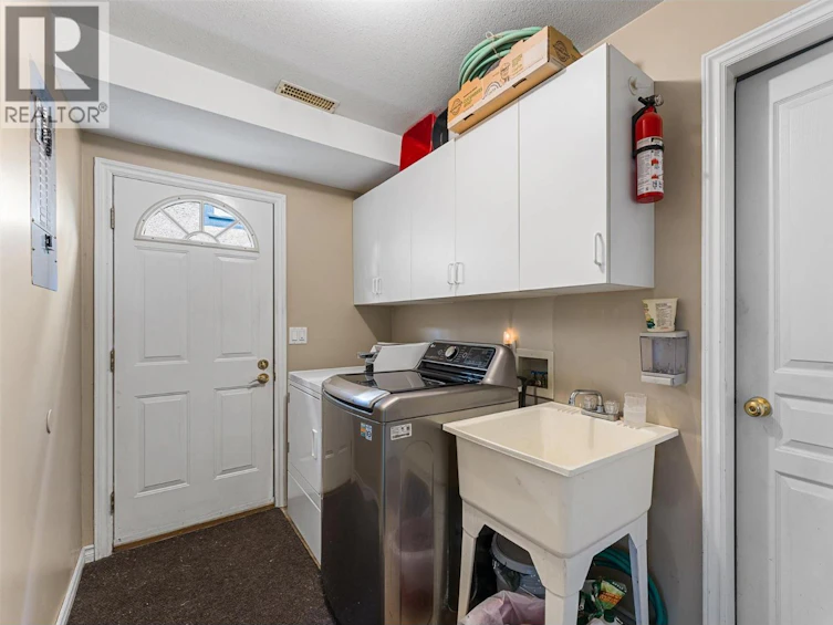 1412 Lawrence Avenue, Kelowna, BC, V1Y 6M8 - 26