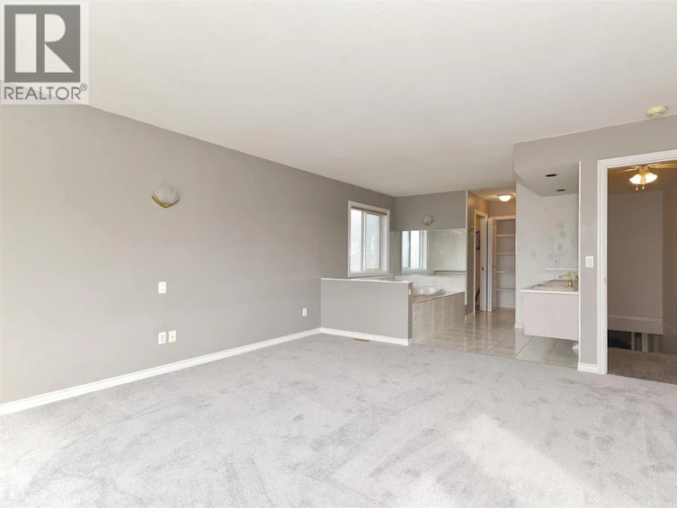 1412 Lawrence Avenue, Kelowna, BC, V1Y 6M8 - 13