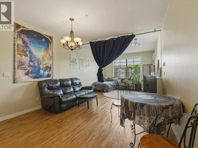 316-3739 Casorso Road - 3