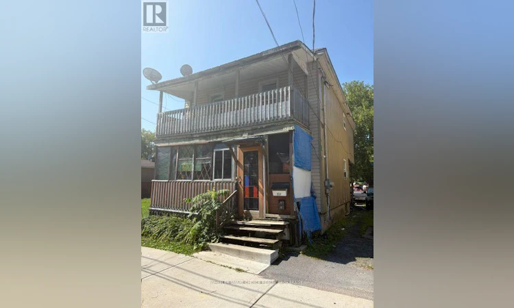 321 Louisa Street