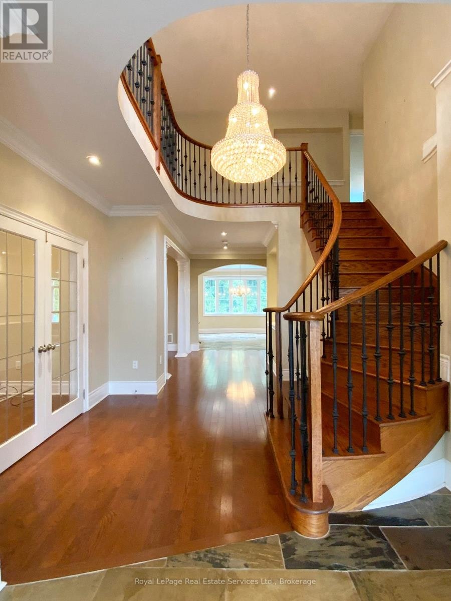 3385 Liptay Avenue, Oakville, ON, L6M 0M8 - 8