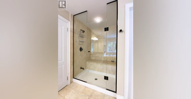 3385 Liptay Avenue, Oakville, ON, L6M 0M8 - 25