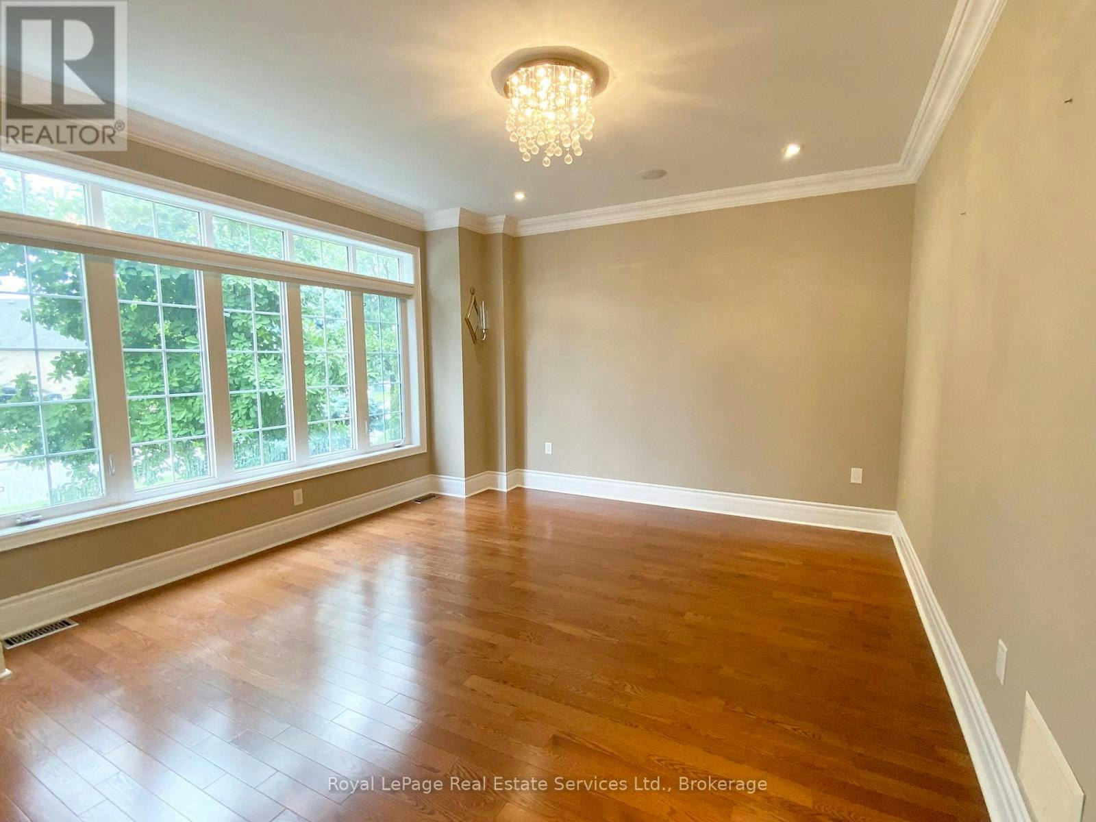 3385 Liptay Avenue, Oakville, ON, L6M 0M8 - 9