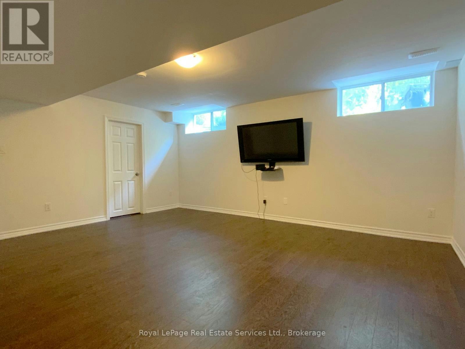 3385 Liptay Avenue, Oakville, ON, L6M 0M8 - 39