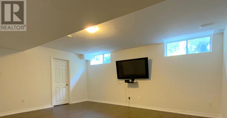 3385 Liptay Avenue, Oakville, ON, L6M 0M8 - 39