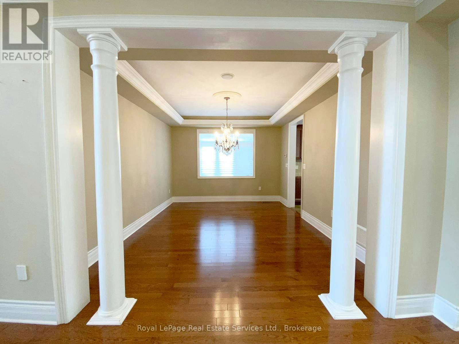 3385 Liptay Avenue, Oakville, ON, L6M 0M8 - 11