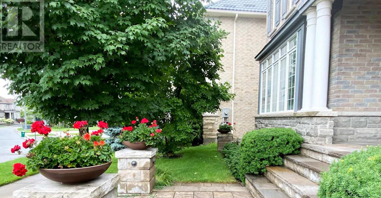 3385 Liptay Avenue, Oakville, ON, L6M 0M8 - 3