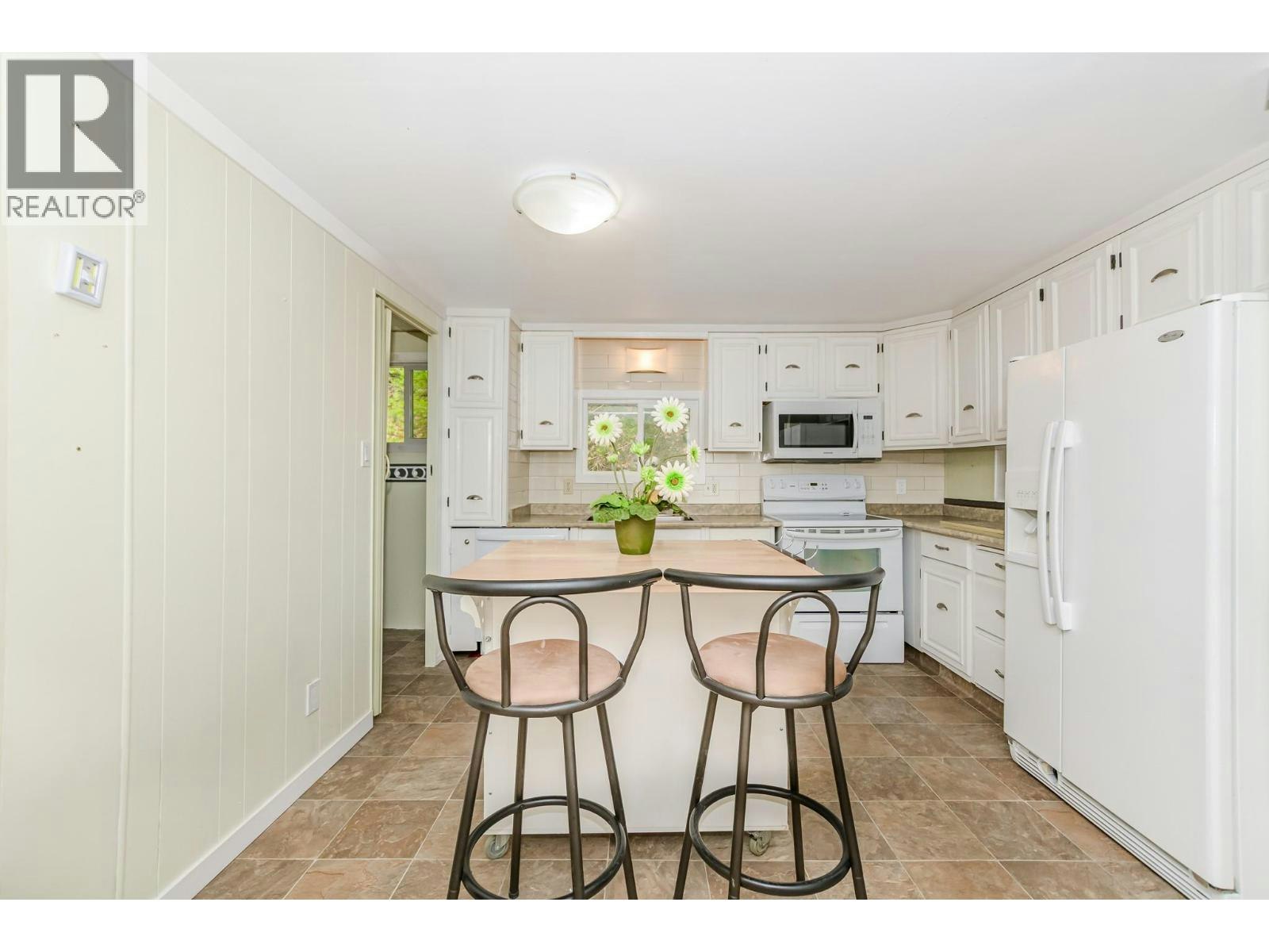 8-2036 Solsqua Sicamous Road - 4