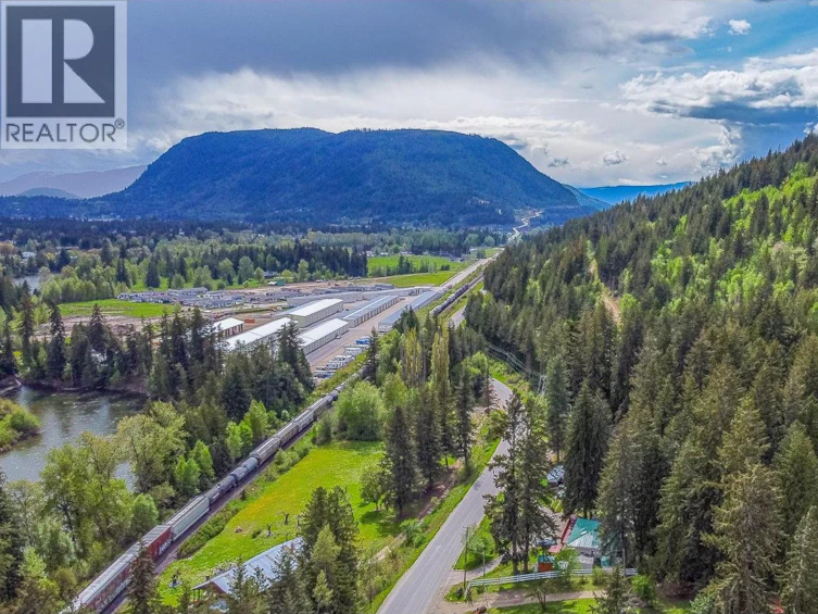 8-2036 Solsqua Sicamous Road, Sicamous, BC, V0E 2V4 - 44